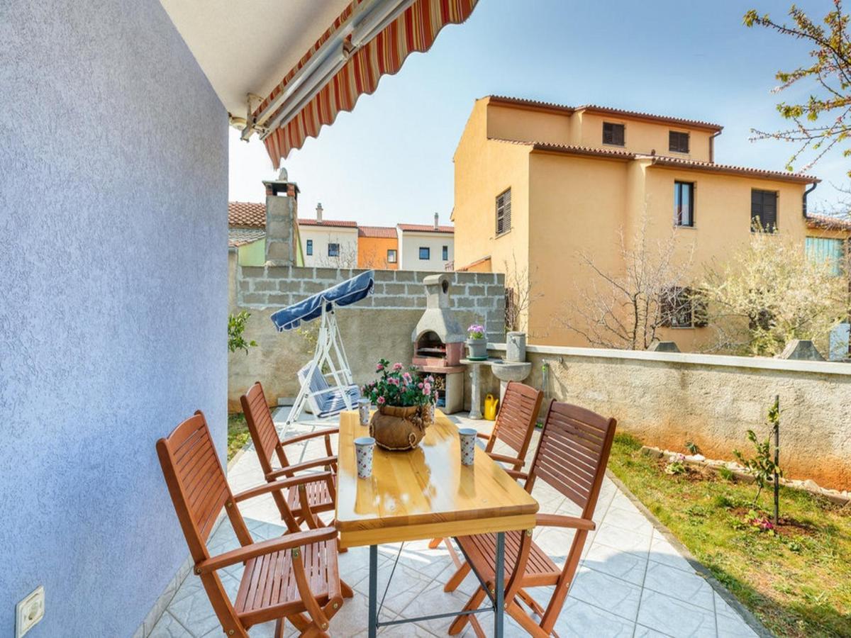 Apartment Dana Фажана Экстерьер фото