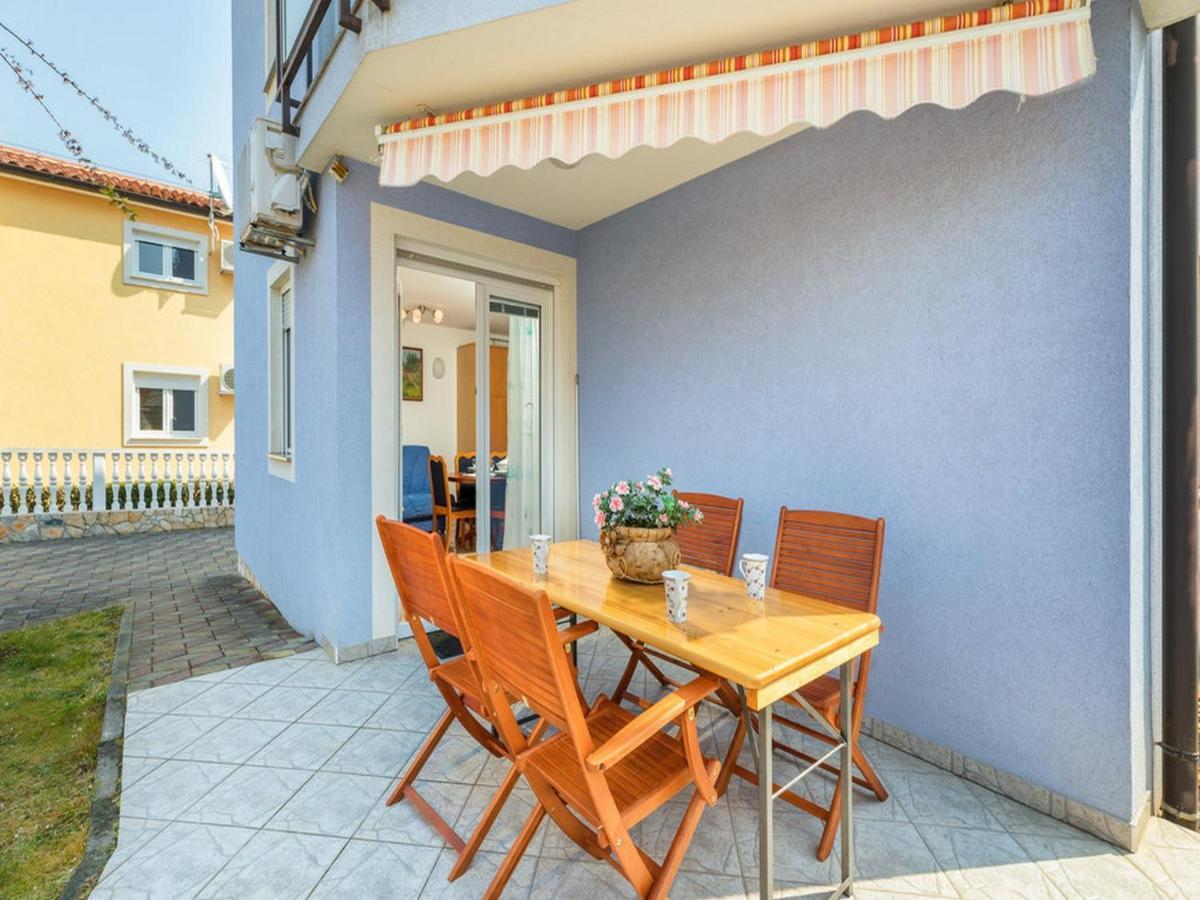 Apartment Dana Фажана Экстерьер фото