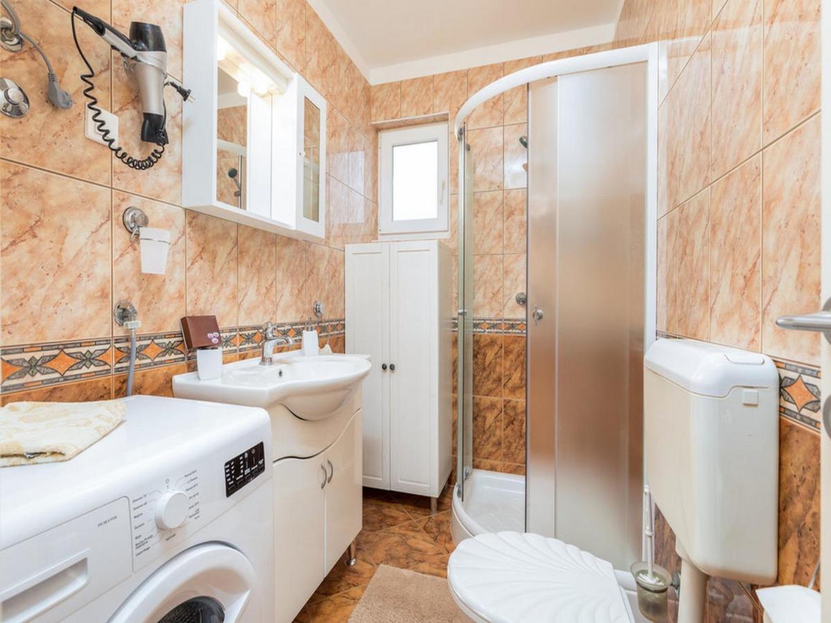 Apartment Dana Фажана Экстерьер фото